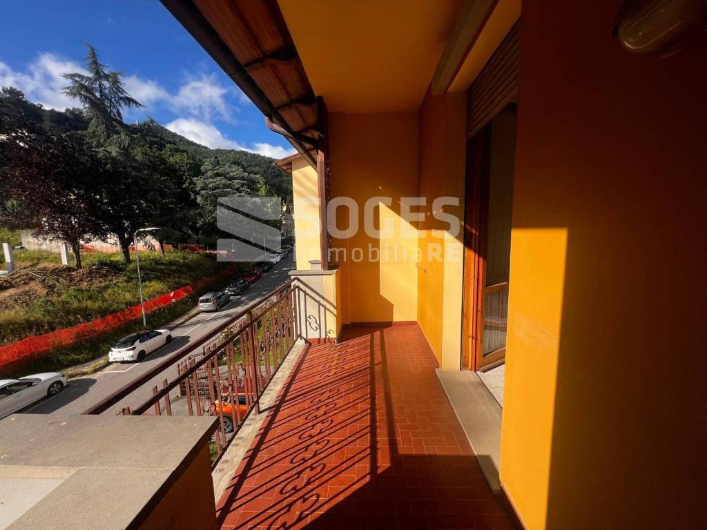 appartamento in vendita a Borgo San Lorenzo in zona Ronta