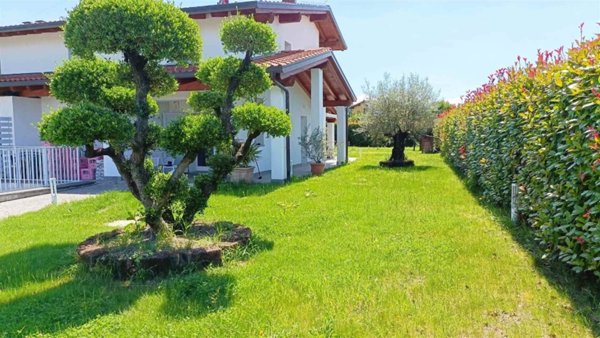 casa indipendente in vendita a Borgo San Lorenzo in zona Grezzano