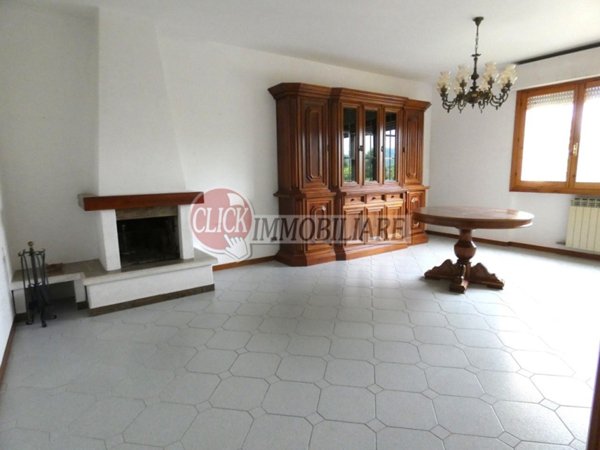 appartamento in vendita a Borgo San Lorenzo in zona Ronta