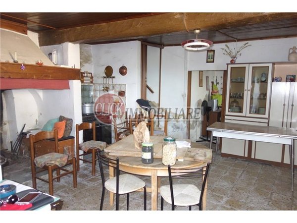casa indipendente in vendita a Borgo San Lorenzo in zona Grezzano