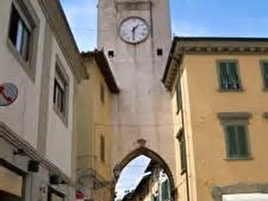 locale commerciale in vendita a Borgo San Lorenzo
