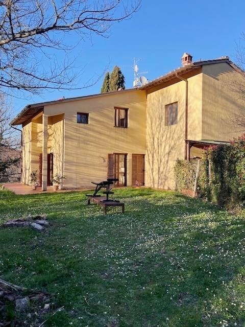 appartamento in vendita a Borgo San Lorenzo in zona Salaiole