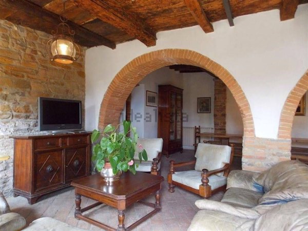 casa indipendente in vendita a Borgo San Lorenzo