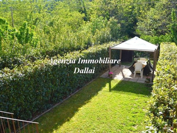 casa indipendente in vendita a Borgo San Lorenzo in zona Luco di Mugello