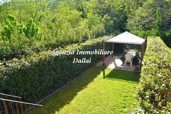 casa indipendente in vendita a Borgo San Lorenzo in zona Luco di Mugello