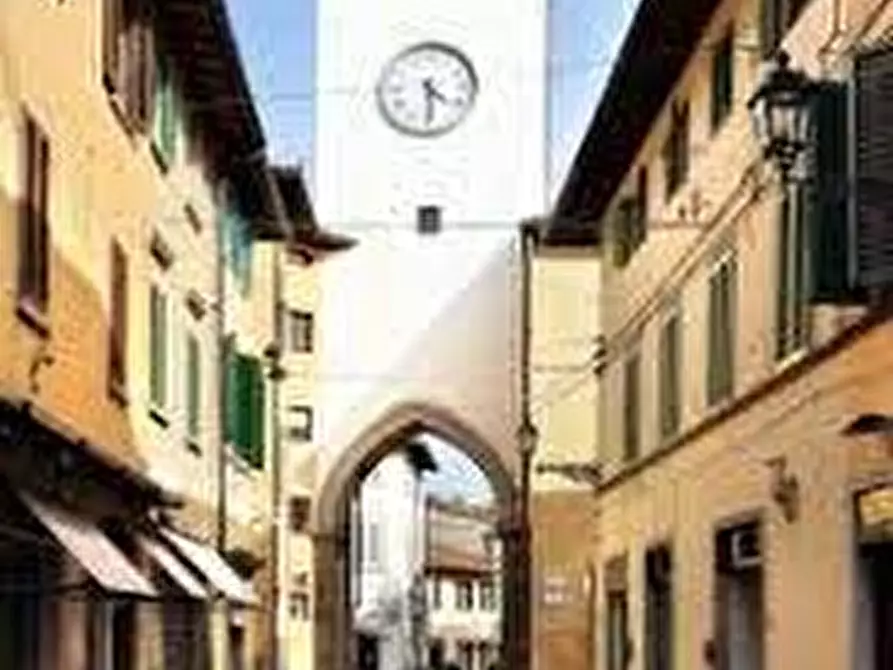 locale commerciale in vendita a Borgo San Lorenzo