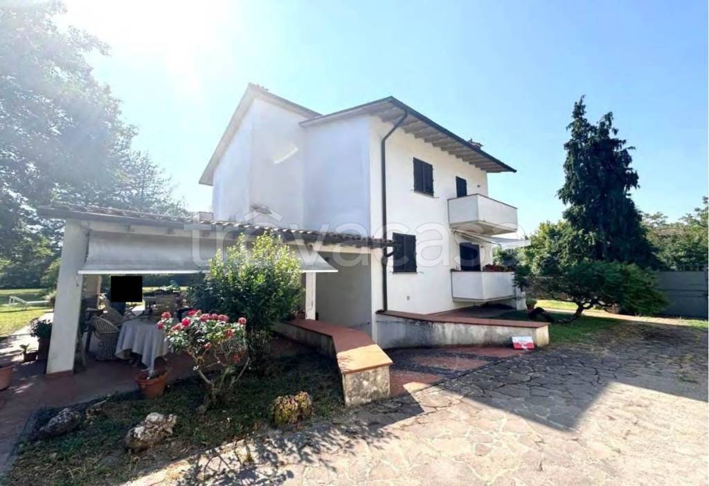 casa indipendente in vendita a Borgo San Lorenzo