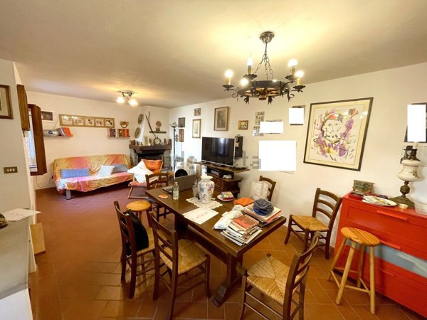 casa indipendente in vendita a Borgo San Lorenzo