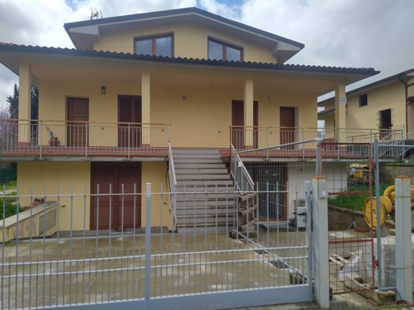 casa indipendente in vendita a Borgo San Lorenzo