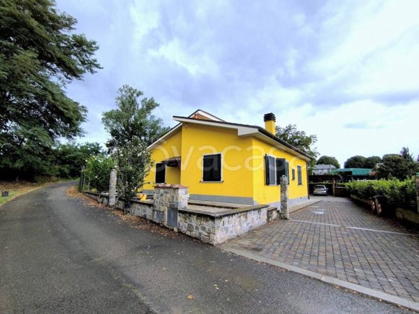 casa indipendente in vendita a Borgo San Lorenzo
