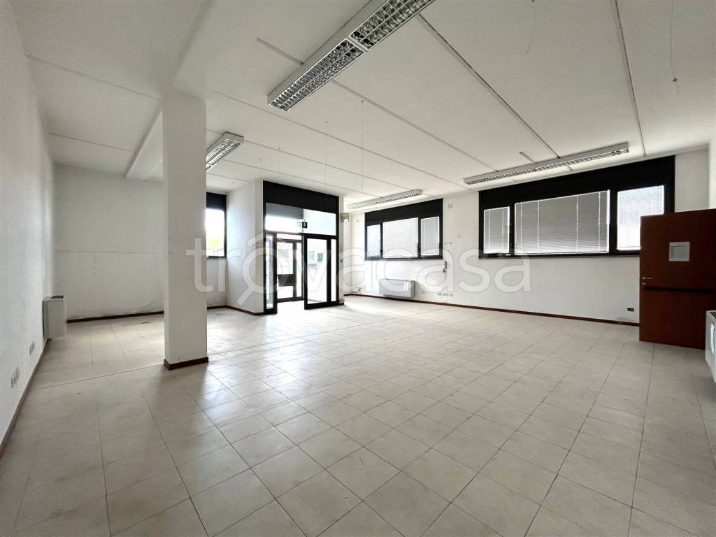 ufficio in vendita a Borgo San Lorenzo