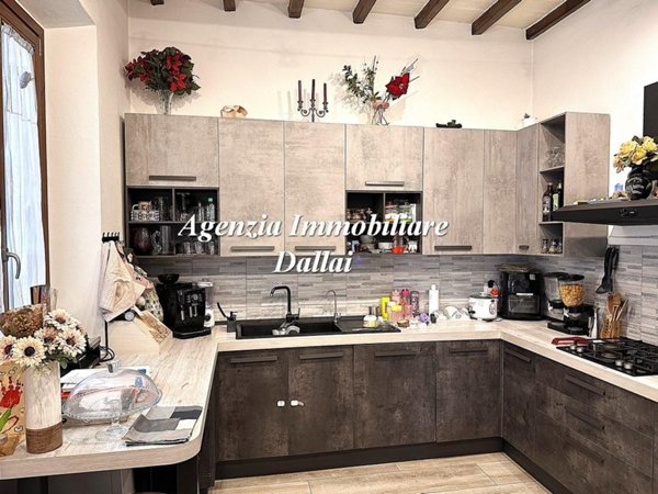 casa indipendente in vendita a Borgo San Lorenzo