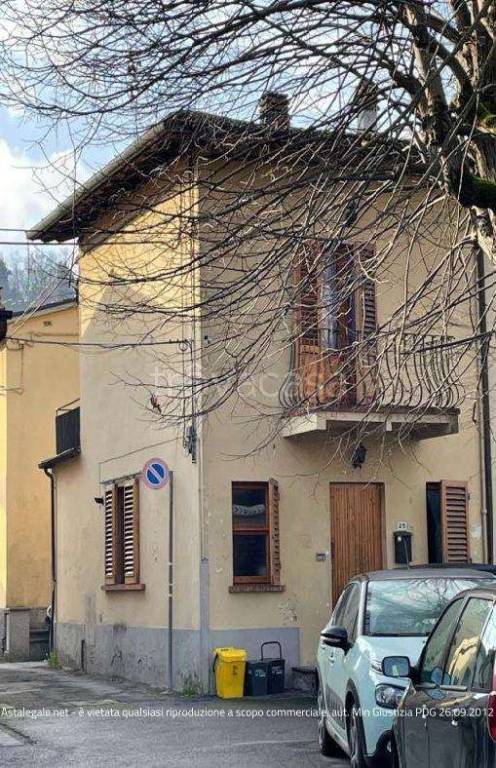 appartamento in vendita a Borgo San Lorenzo in zona Sagginale