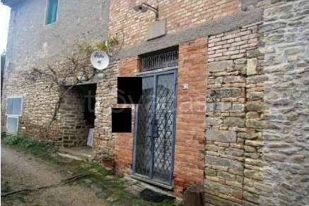 casa indipendente in vendita a Borgo San Lorenzo in zona Ronta