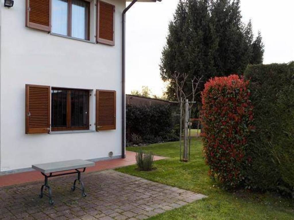 casa indipendente in vendita a Borgo San Lorenzo in zona Rabatta