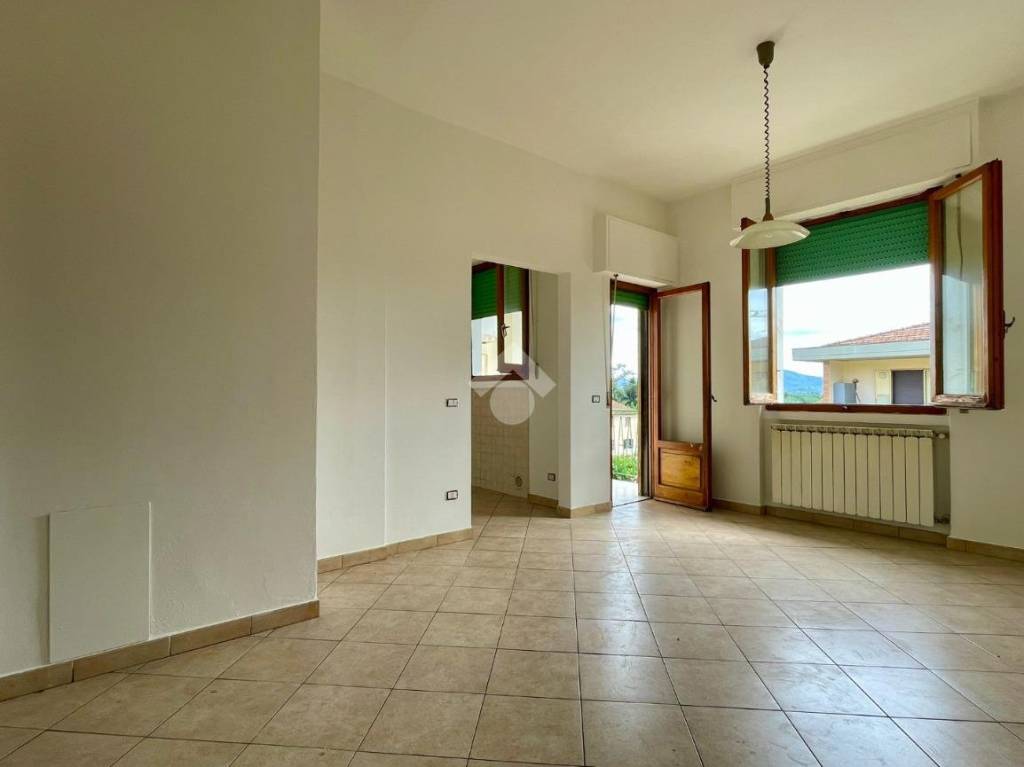 appartamento in vendita a Borgo San Lorenzo in zona Luco di Mugello