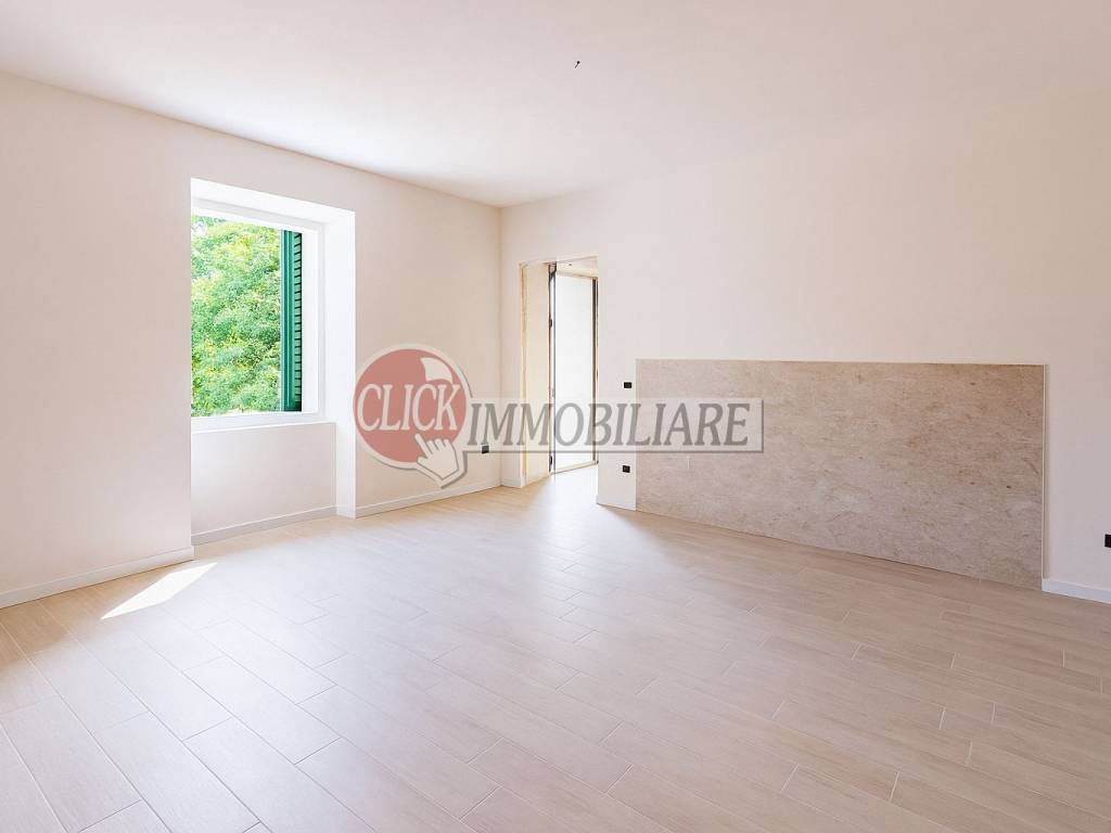 casa indipendente in vendita a Borgo San Lorenzo in zona Polcanto