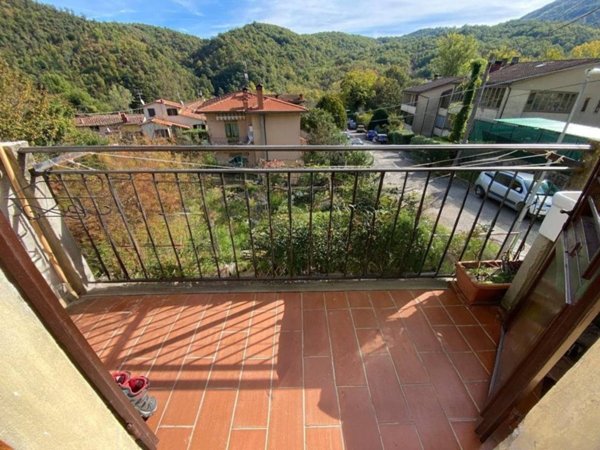 appartamento in vendita a Borgo San Lorenzo in zona Polcanto