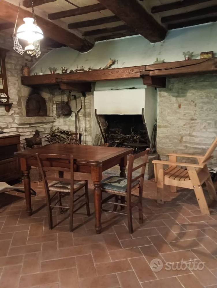 casa indipendente in vendita a Borgo San Lorenzo in zona Casaglia