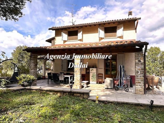 casa indipendente in vendita a Borgo San Lorenzo in zona Sagginale