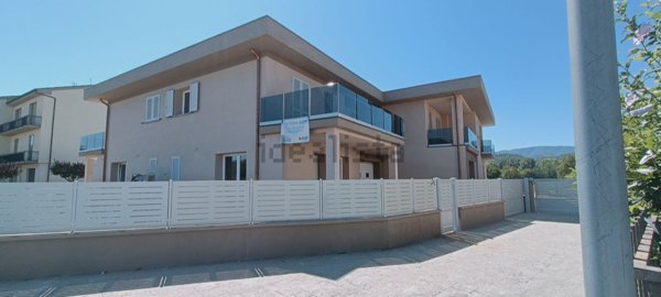 casa indipendente in vendita a Borgo San Lorenzo