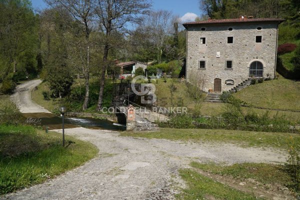 casale in vendita a Borgo San Lorenzo in zona Ronta