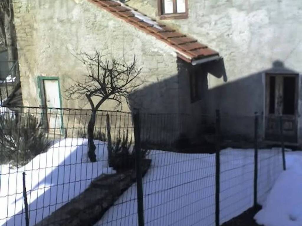 casa indipendente in vendita a Borgo San Lorenzo in zona Ronta