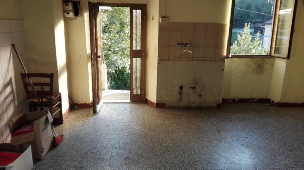 appartamento in vendita a Borgo San Lorenzo in zona Salaiole