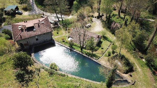 locale di sgombero in vendita a Borgo San Lorenzo in zona Ronta