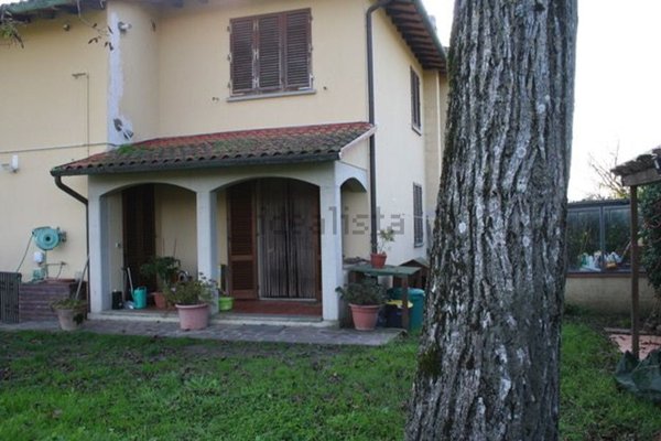 casa indipendente in vendita a Borgo San Lorenzo