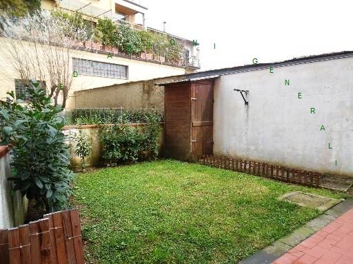 appartamento in vendita a Borgo San Lorenzo in zona Rabatta