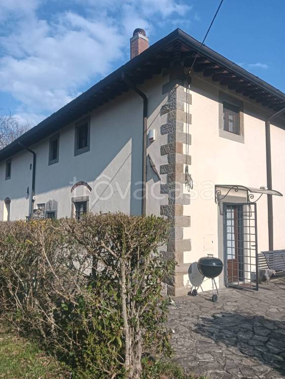 casa indipendente in vendita a Borgo San Lorenzo in zona Polcanto