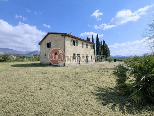 appartamento in vendita a Borgo San Lorenzo in zona Grezzano