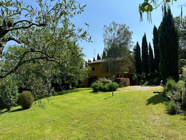 casa indipendente in vendita a Borgo San Lorenzo