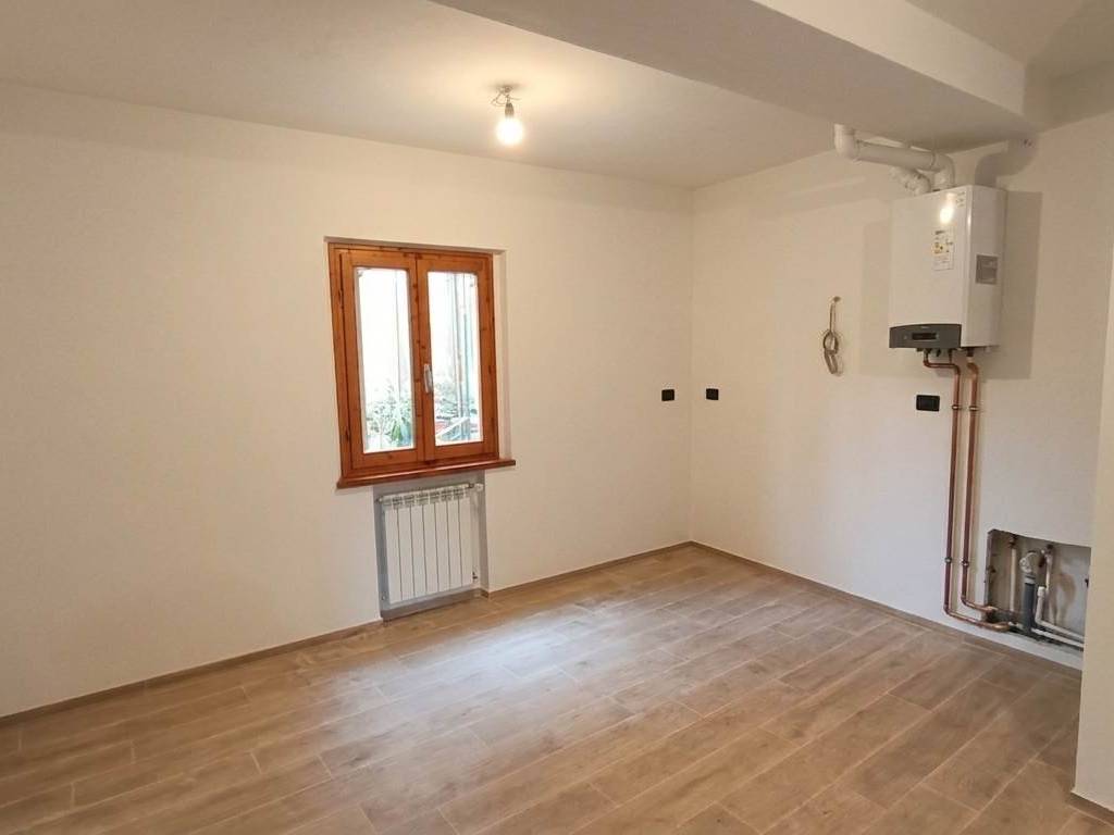 casa indipendente in vendita a Borgo San Lorenzo