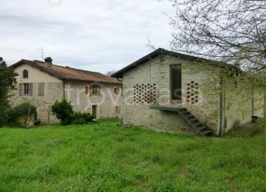 casa indipendente in vendita a Borgo San Lorenzo in zona Luco di Mugello