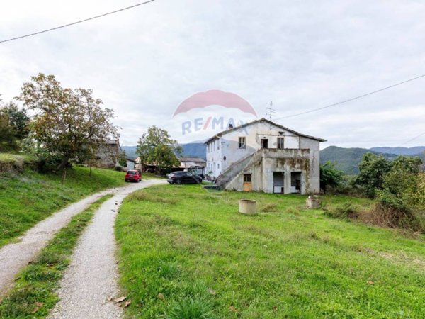 casa indipendente in vendita a Borgo San Lorenzo