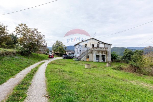 casa indipendente in vendita a Borgo San Lorenzo