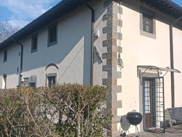 casa indipendente in vendita a Borgo San Lorenzo in zona Polcanto