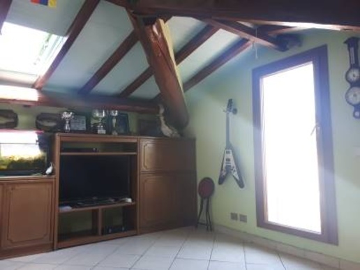 appartamento in vendita a Borgo San Lorenzo in zona Panicaglia