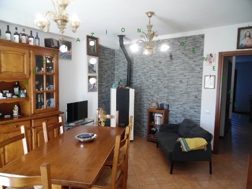 casa indipendente in vendita a Borgo San Lorenzo in zona Rabatta