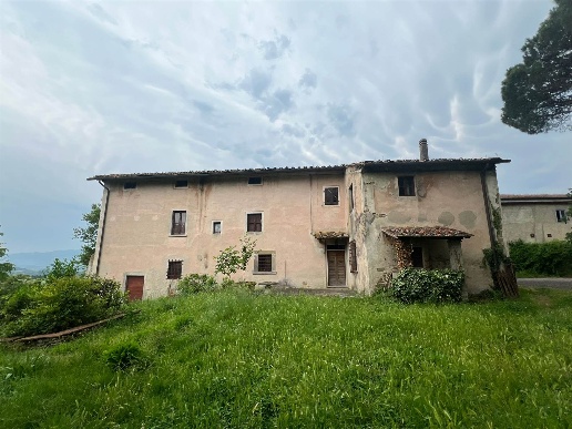 appartamento in vendita a Borgo San Lorenzo in zona Panicaglia