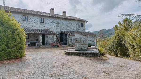 appartamento in vendita a Borgo San Lorenzo in zona Sagginale