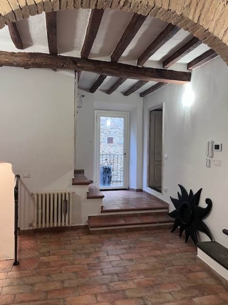appartamento in vendita a Borgo San Lorenzo in zona Luco di Mugello