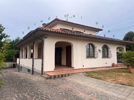 casa indipendente in vendita a Borgo San Lorenzo