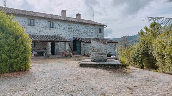 appartamento in vendita a Borgo San Lorenzo in zona Sagginale