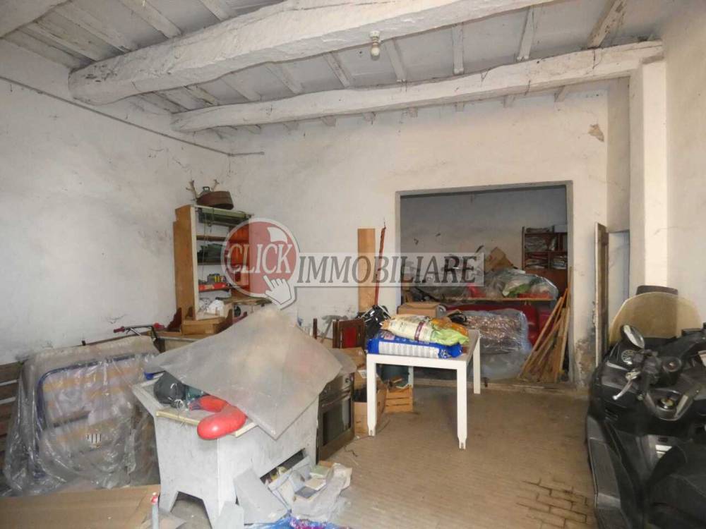 locale di sgombero in vendita a Borgo San Lorenzo