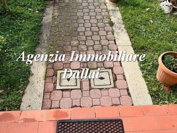casa indipendente in vendita a Borgo San Lorenzo in zona Ronta