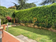 casa indipendente in vendita a Calenzano