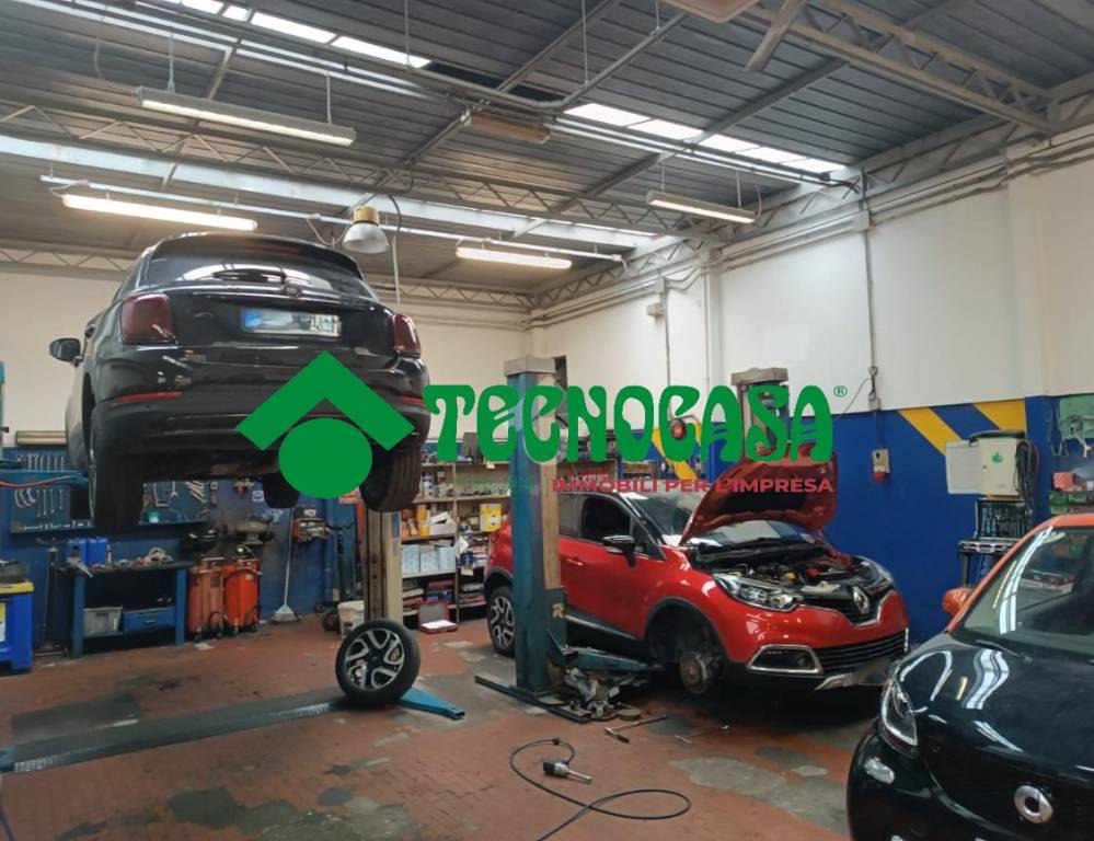 negozio in vendita a Calenzano